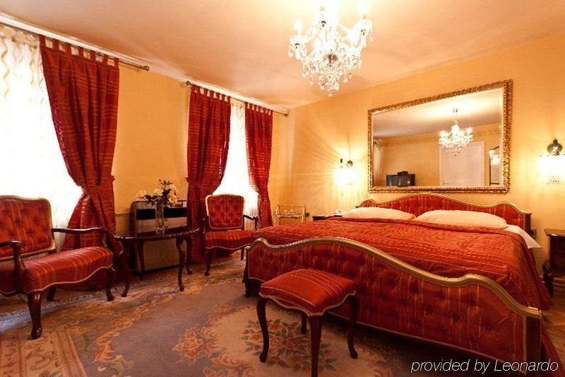 Hotel Livadic Samobor Chambre photo