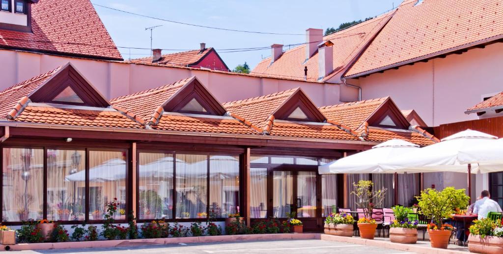 Hotel Livadic Samobor Extérieur photo
